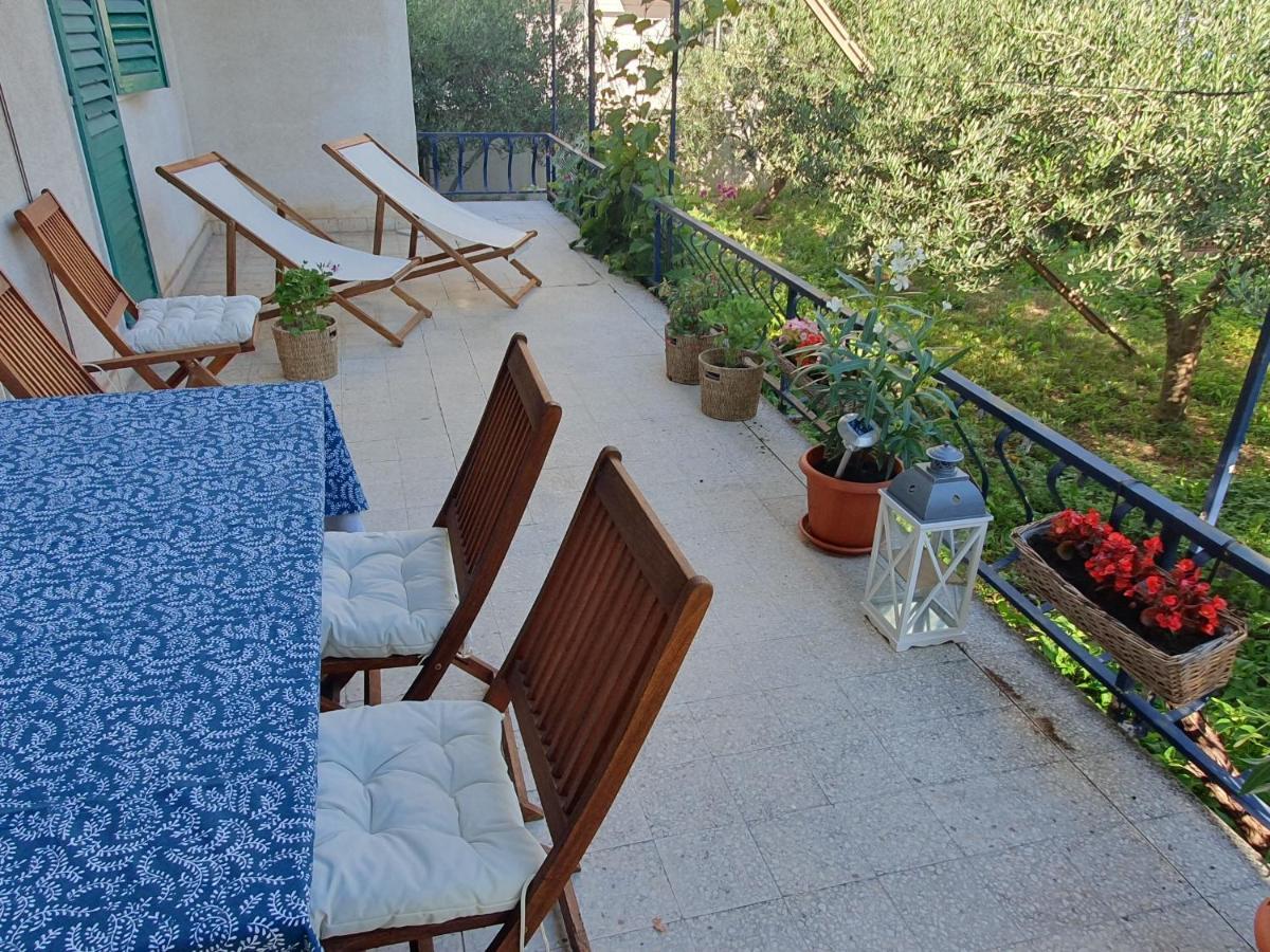 Apartment Lana Trogir Kültér fotó