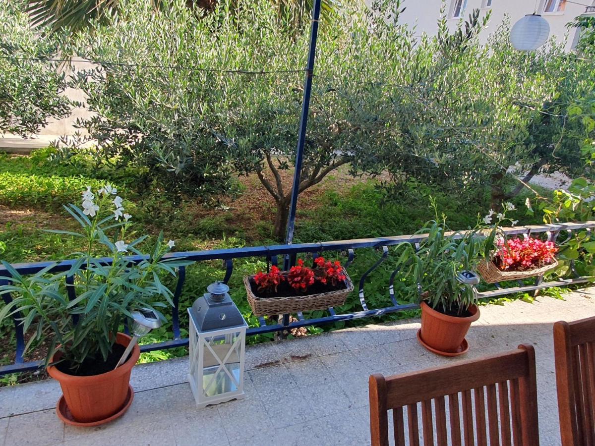 Apartment Lana Trogir Kültér fotó